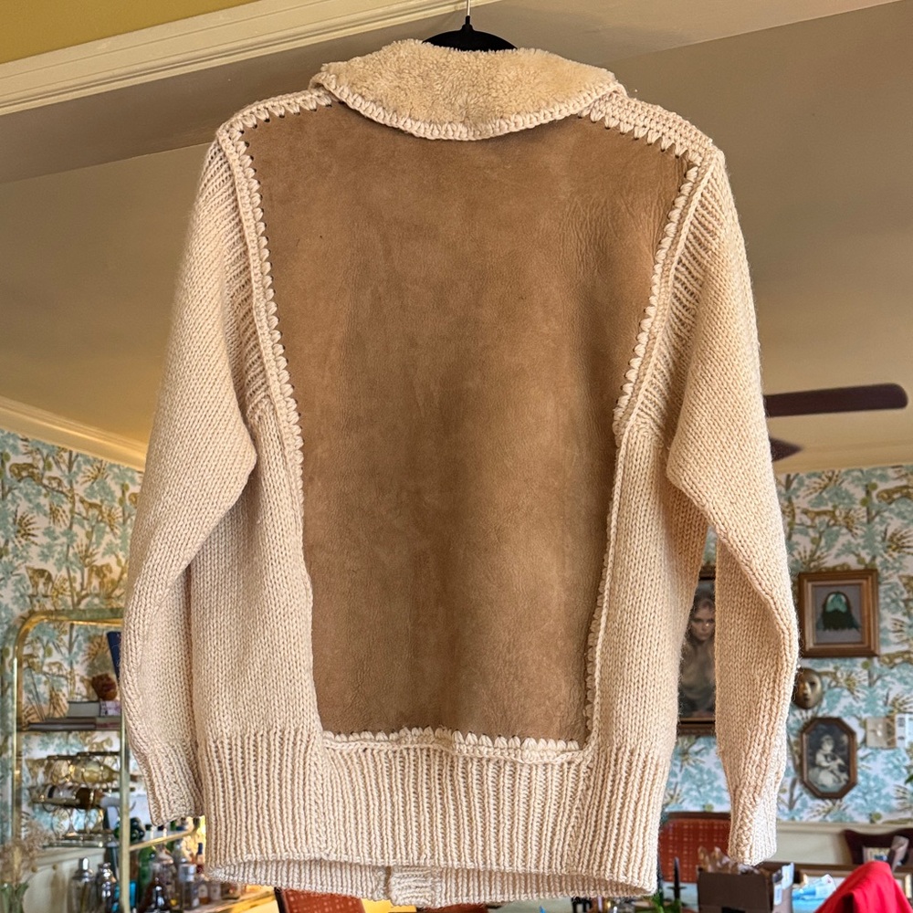 Vintage Cozy Tan and Cream Suede New Zealand Shearling Leather Women's Cardigan - Picture 11 of 16